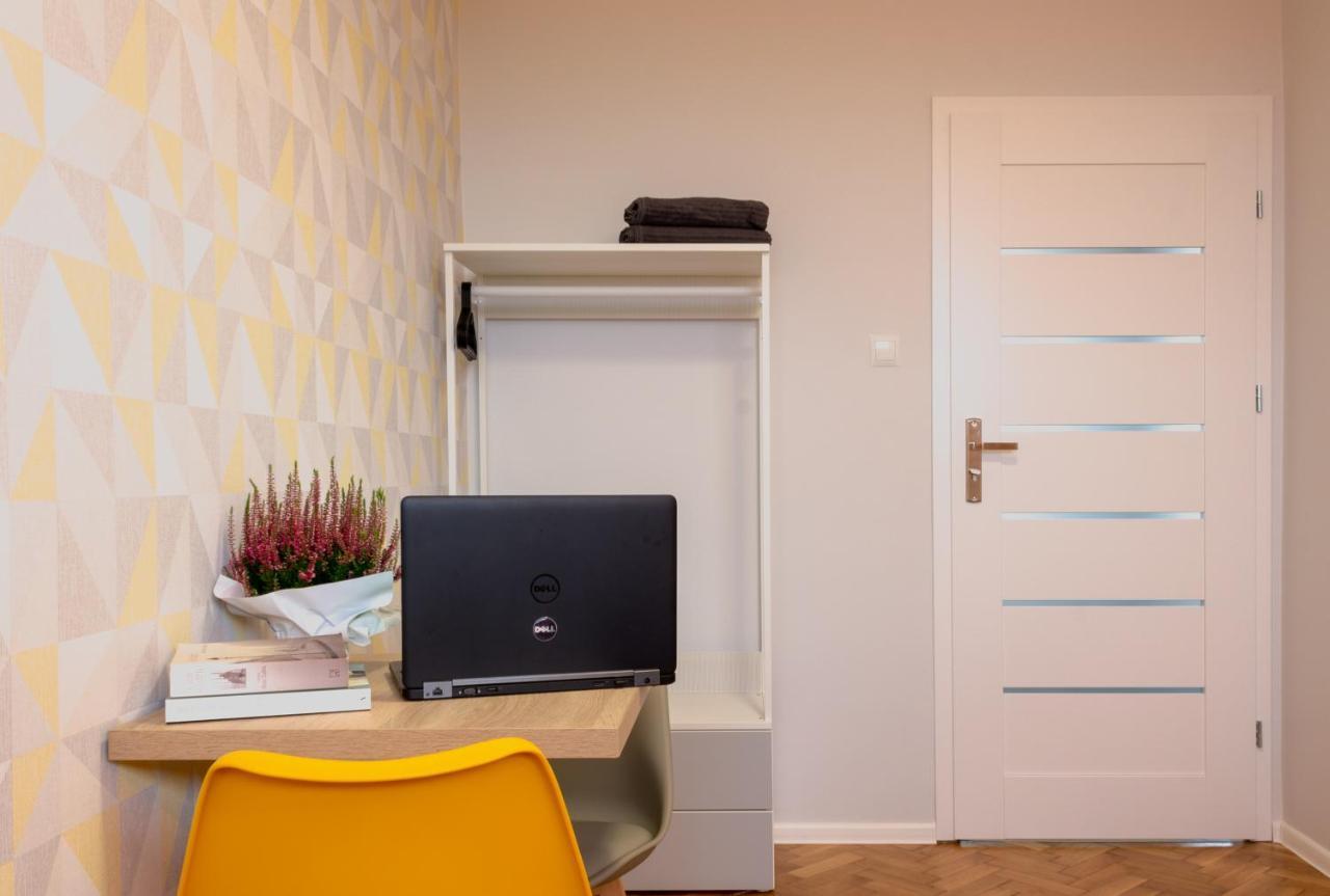 Initium Rooms - Pokoje Na Wynajem - Obroncow Wybrzeza 4D Gdansk Ngoại thất bức ảnh